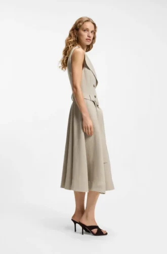 Zweireihiges Wickelkleid aus einer Leinenmischung mit Fischgrätenmuster
