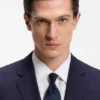 Zweiteiliger Slim-Fit-Anzug aus Bekleidung mit feinem Muster Zweiteiliger Slim-Fit-Anzug aus Bekleidung mit feinem Muster