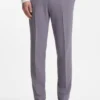 Zweiteiliger Slim-Fit-Anzug aus Bekleidung mit feinem Muster Zweiteiliger Slim-Fit-Anzug aus Bekleidung mit feinem Muster