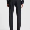 Zweiteiliger Slim-Fit-Anzug aus Schurwolle mit feinem Muster Zweiteiliger Slim-Fit-Anzug aus Schurwolle mit feinem Muster